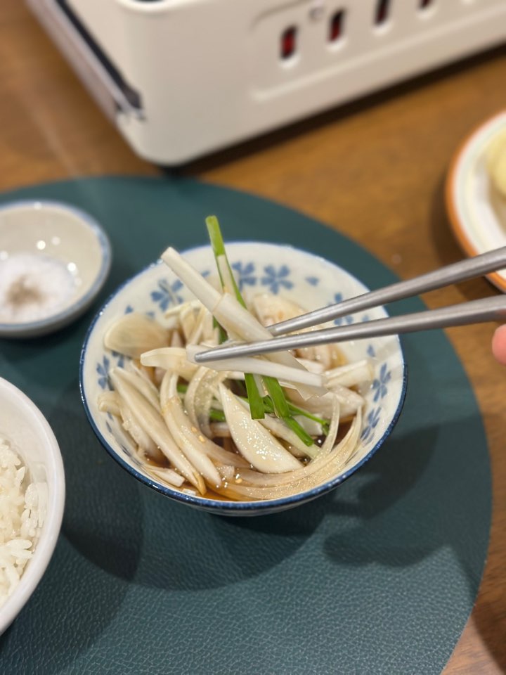 새미네부엌 양파절임소스 진짜 맛있네요~~ 초간단 양파절임! 