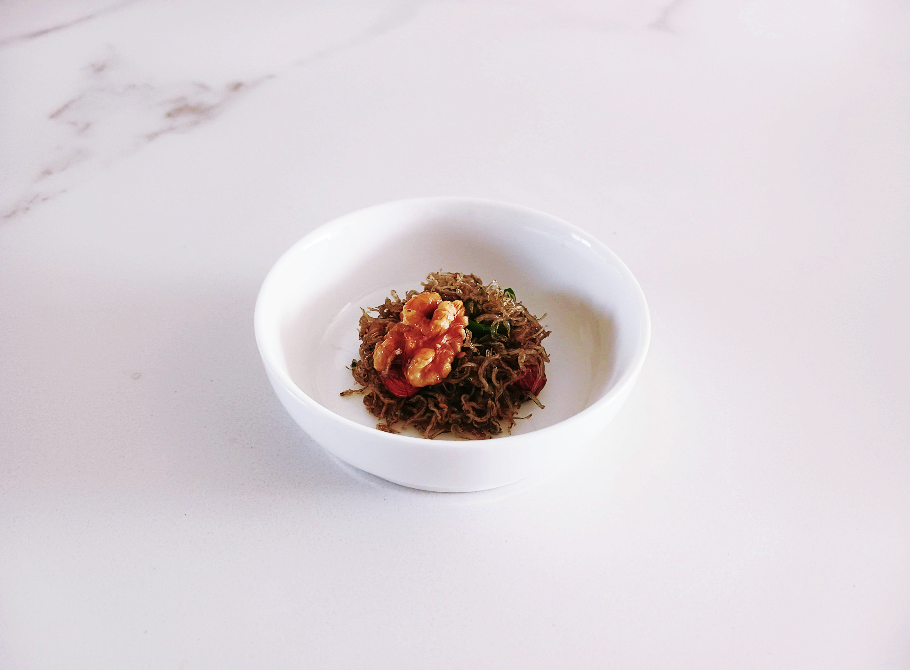 아몬드향 가득한 [멸치볶음]