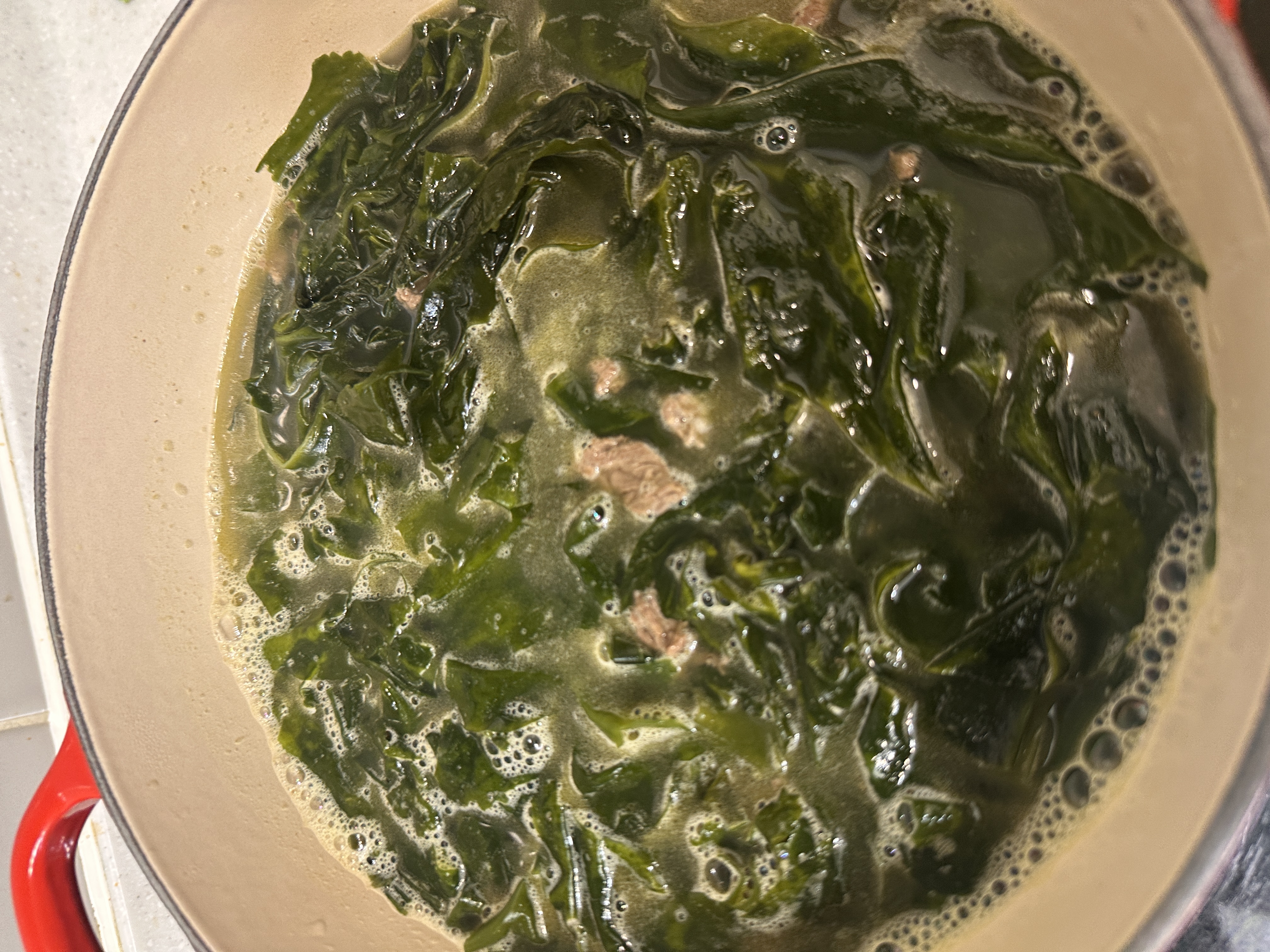 소고기 미역국 끓이기