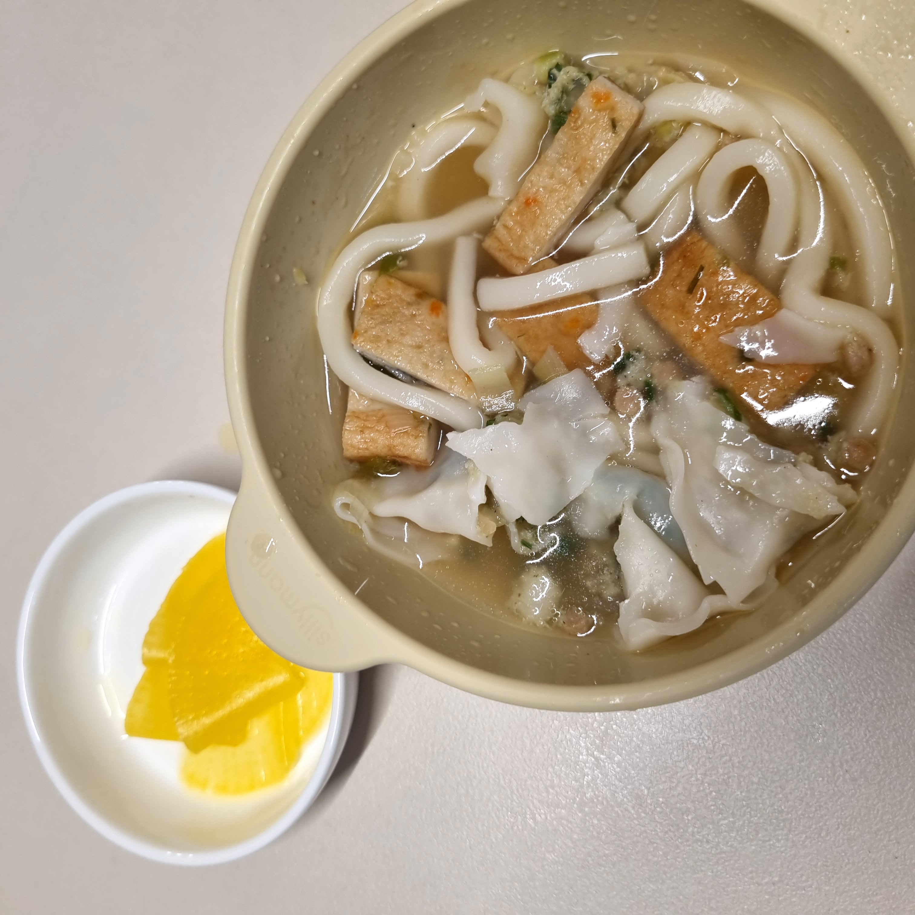 어묵우동 한그릇